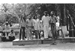 ak0013_022 - Sarau realizado no estacionamento do campus, 1979. Fotógrafo Alfredo Jefferson. Acervo Alfredo Jefferson.