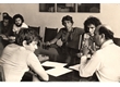 cg0036_070 - Reunião dos membros do DCE com o Reitor da PUC-Rio, Padre João Augusto Mac Dowell, S.J, c.1980. Fotógrafo Antonio Albuquerque.