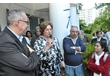 cg0101_004 - A Professora Margarida de Souza Neves dirige-se ao público durante a abertura da exposição.