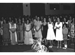 ls0010_028 - Formatura do Curso de  Pós-Graduação em Administração, no ginásio da PUC-Rio, 1974. Fotógrafo Antônio Albuquerque.