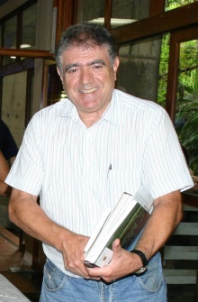 Professor Antonio Duro Ferreira. Fotógrafo Antônio Albuquerque. Acervo Núcleo de Memória.