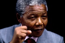 O lider sulafricano Nelson Mandela em 1990.