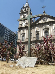 Monumento às vítimas da chacina da Candelária.