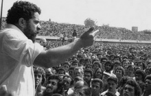 Lula no palanque do ABC Paulista.