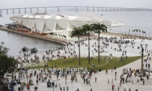 Vista da Praça Mauá e do Museu do Amanhã. Fotógrafo Pablo Jacob. Agência O Globo.