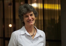 Professora Clarisse Sieckenius.
