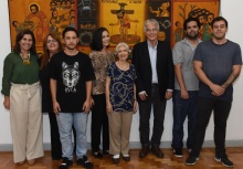 O Vice-Reitor para Assuntos Acadêmicos, Prof. José Ricardo Bergmann, e equipe. Fotógrafo Antônio Albuquerque. Acervo Núcleo de Memória.