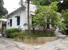 Frente da Casa da Administração. Fotógrafo Antônio Albuquerque. Acervo do Núcleo de Memória.