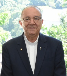 Reitor Prof. Pe. Josafá Carlos de Siqueira S.J.