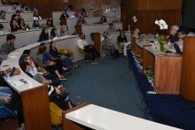 Mesa com os professores Luiz Claudio Figueiredo e Carlos Augusto Peixoto, no auditório do RDC. Fotógrafo Antônio Albuquerque.