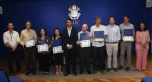 Os homenageados, na sala do Conselho Universitário. Fotógrafo Antônio Albuquerque.