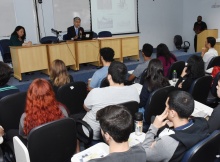 Palestra realizada no Auditório B8. Fotógrafo Antônio Albuquerque.