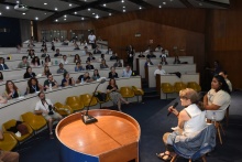 Uma das palestras no auditório do RDC. Fotógrafo Antônio Albuquerque. 