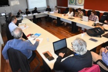 Participantes do evento, na sala de reuniões do Decanato do CTC. Fotógrafo Antônio Albuquerque. 