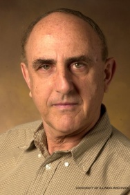 Prof. Werner Baer. Fonte: University of Illinois Archives
