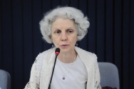 Profa. Marília Rothier em palestra no Seminário Machado de Assis 1908 - 2008, em 03/09/2008. Fotógrafo Antônio Albuquerque.
