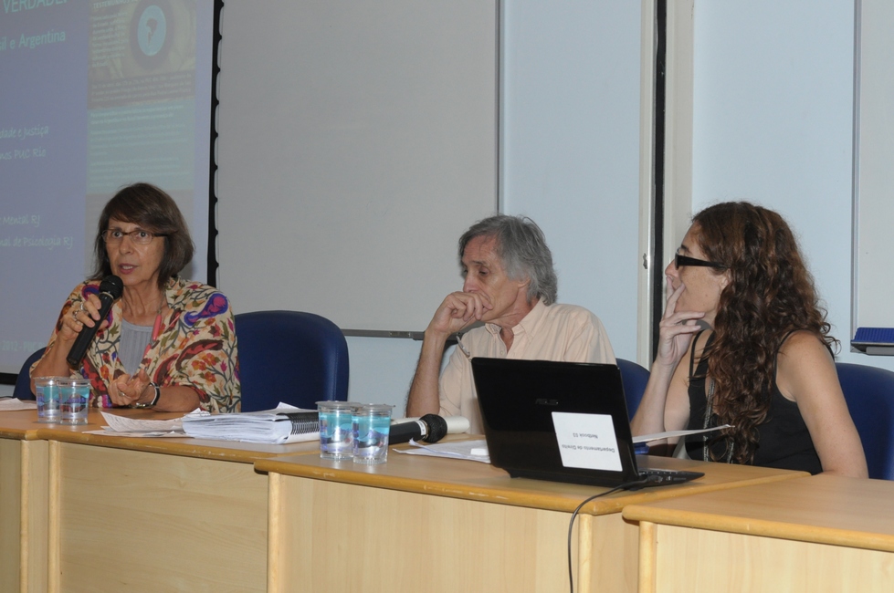 Palestrantes durante o evento. Fotógrafo Antônio Albuquerque. Acervo do Núcleo de Memória.