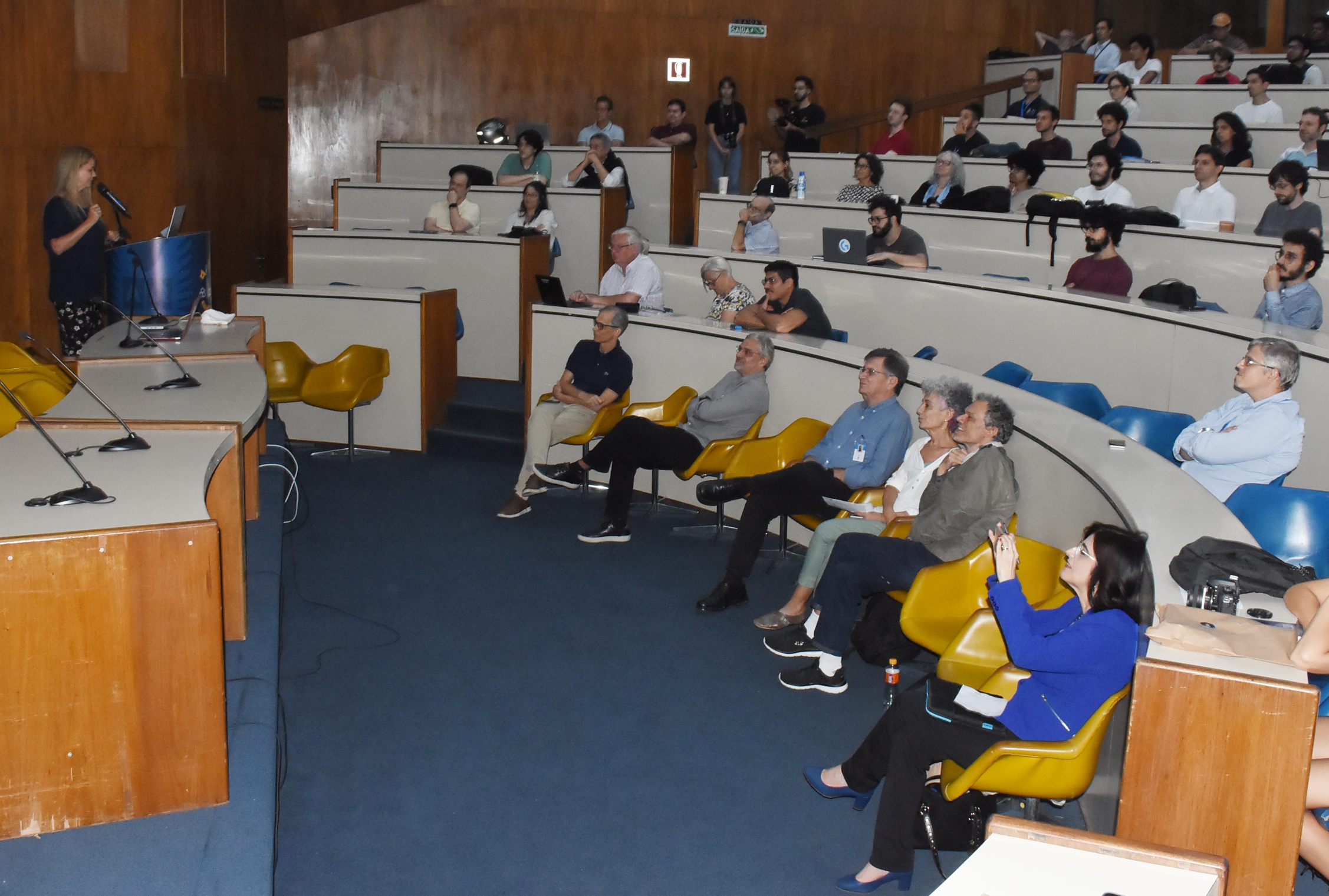 Na primeira fila, parte da equipe que desenvolveu a linguagem Lua. Fotógrafo Antônio Albuquerque. 