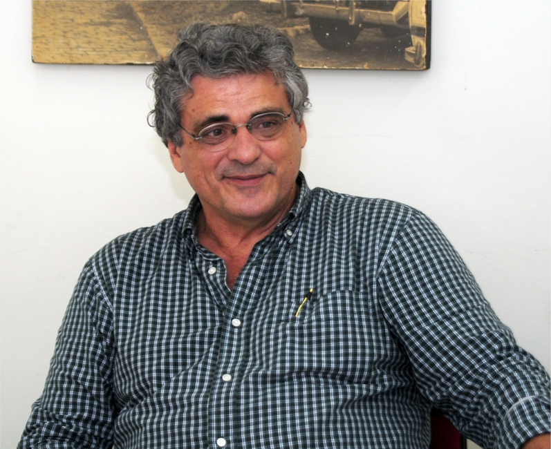 O Prof. José Roberto Boisson de Marca. Fotógrafa Thaís Mandarino. Acervo do Projeto Comunicar.