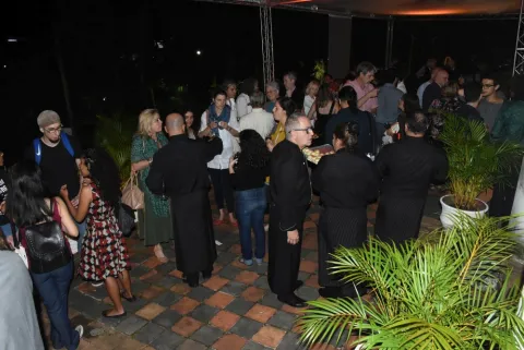 Coquetel comemorativo da assinatura do convênio, realizado no Solar Grandjean de Montigny. Fotógrafo Antônio Albuquerque.