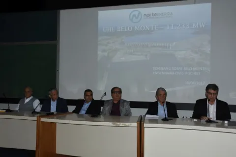 O evento foi realizado no auditório do RDC. Fotógrafo Antônio Albuquerque.