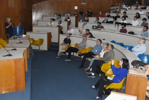 Na primeira fila, parte da equipe que desenvolveu a linguagem Lua. Fotógrafo Antônio Albuquerque. 
