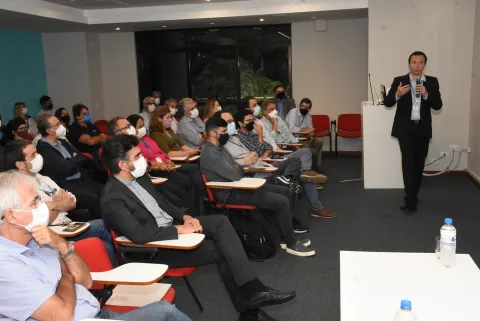 Evento realizado no auditório do IAG. Fotógrafo Antônio Albuquerque.