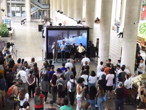 Abertura da Semana de Design, com o Reitor, pe. Anderson S.J. e o diretor do DAD, prof. Nilton Gamba Jr. Fotógrafo Antônio Albuquerque. 