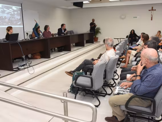 Palestra de abertura, no Auditório Padre Anchieta. Fotógrafo Antônio Albuquerque.