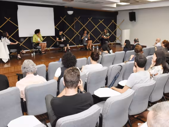 Mesa de abertura, no auditório Padre Anchieta. Fotógrafo Antônio Albuquerque.