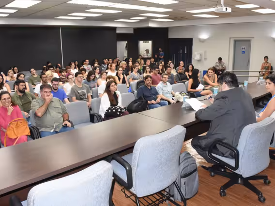 Palestra de abertura, no auditório Padre Anchieta. Fotógrafo Antônio Albuquerque.
