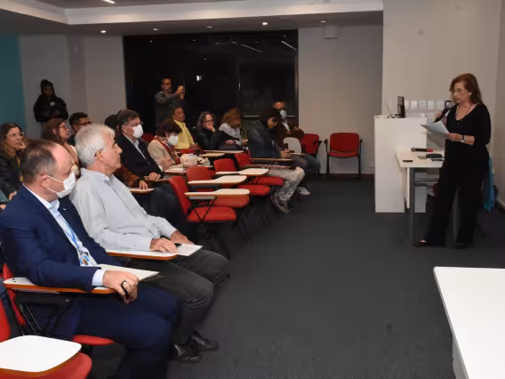 Evento realizado no auditório do IAG. Fotógrafo Antônio Albuquerque.