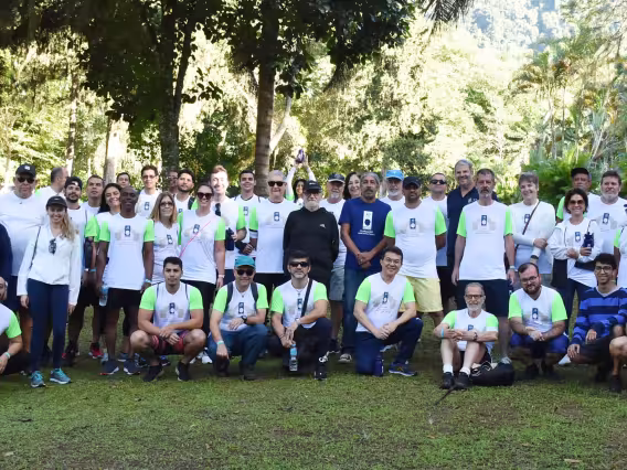 Grupo de caminhantes, que saíram do Centro Loyola e foram até o Museu da Cidade. Fotógrafo Antônio Albuquerque.