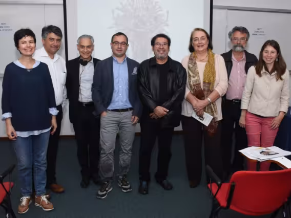 Alguns dos participantes do Ciclo de Palestras. Ao centro o Decano do CTCH, Prof. Júlio Diniz. Fotógrafo Antônio Albuquerque.