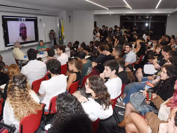 Palestrantes e plateia, no auditório do IAG. Fotógrafo Antônio Albuquerque. 