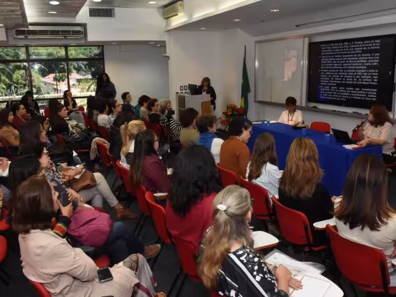 Palestras realizadas no auditório do IAG. Fotógrafo Antônio Albuquerque.
