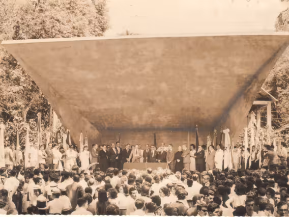 Inauguração da Concha Acústica e Lançamento das Bandeiras Educacionais. 