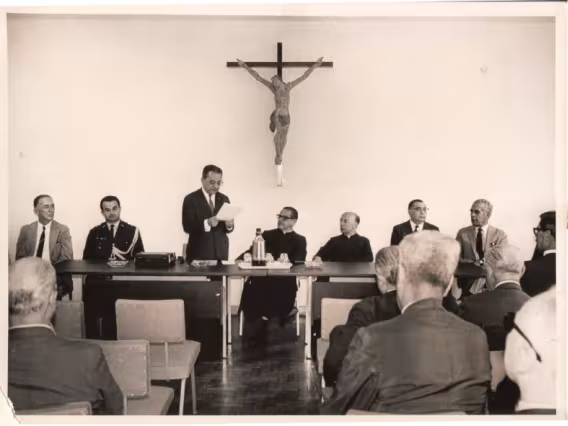 Posse de Garrido Torres como primeiro Vice-reitor de Desenvolvimento. 