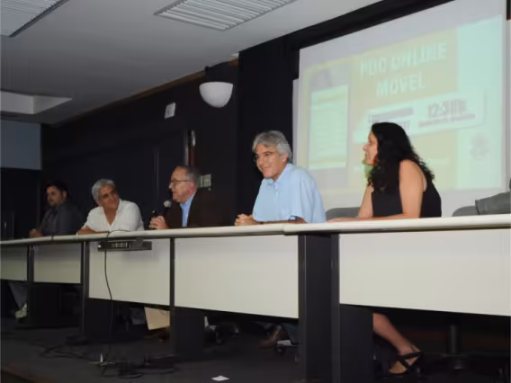 Fala do Reitor Prof. Pe. Josafá no lançamento do aplicativo PUC online móvel. Foto de Camille Valbusa. Acervo do Projeto Comunicar.