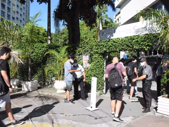 Entrada pelo portão principal. Fotógrafo Antônio Albuquerque.