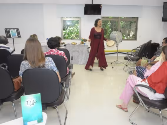 Evento realizado na sala L201. Fotógrafo Antônio Albuquerque. Acervo Núcleo de Memória.