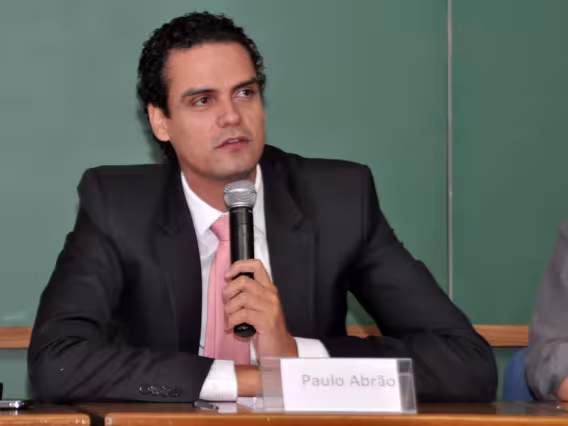 O Secretário Nacional de Justiça, Paulo Abrão, durante a palestra. Fotógrafa Cynthia Salles. Acervo do Projeto Comunicar.