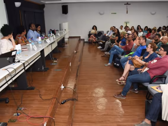 Mesa de abertura do evento, no auditório Padre Anchieta. Fotógrafo Antônio Albuquerque.