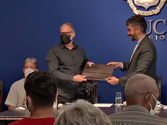 Evento realizado na Sala do Conselho Universitário. Fotógrafo Jorge Paulo Araújo. Acervo Comunicar.