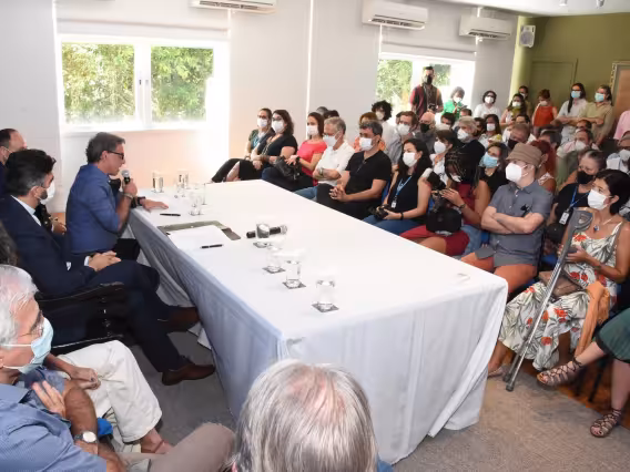 Evento realizado na Sala do Conselho Universitário. Fotógrafo Antônio Albuquerque.
