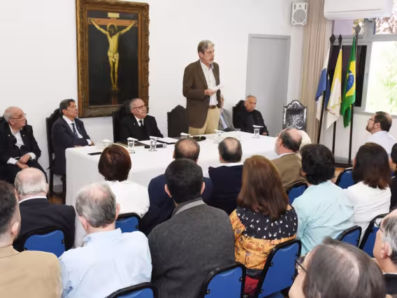 Discurso do prof. Tanscheit durante a sua posse. Fotógrafo Antônio Albuquerque.