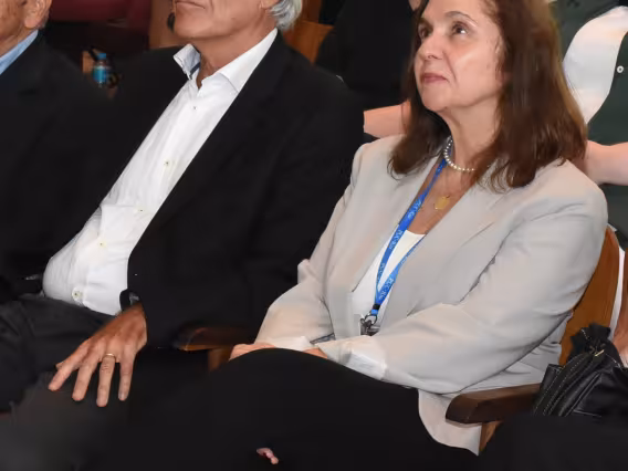 O prof. Bergmann e a profa. Marley na cerimônia de posse. Fotógrafo Antônio Albuquerque.