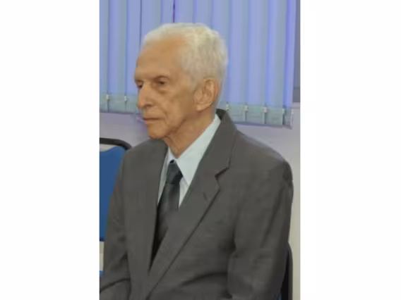 Prof. Antônio Luz Furtado. 2013. Fotógrafo Antônio Albuquerque. Acervo Núcleo de Memória.