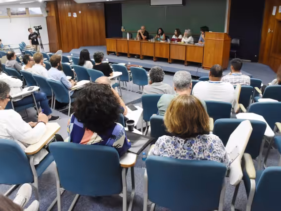 Encontro realizado no auditório B6. Fotógrafo Antônio Albuquerque.