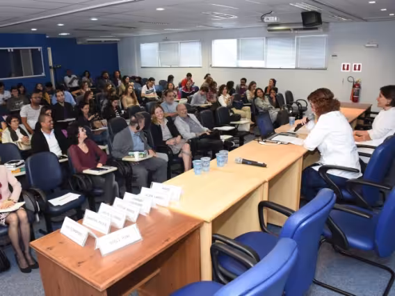 Abertura do evento, realizado no auditório B8. Fotógrafo Antônio Albuquerque.